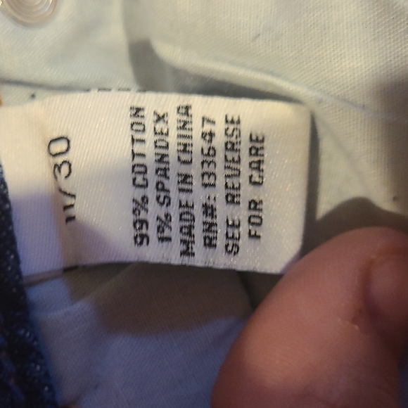 2/$22 Celebrity Pink Denim Shorts, Size 11/30 - Picture 4 of 4